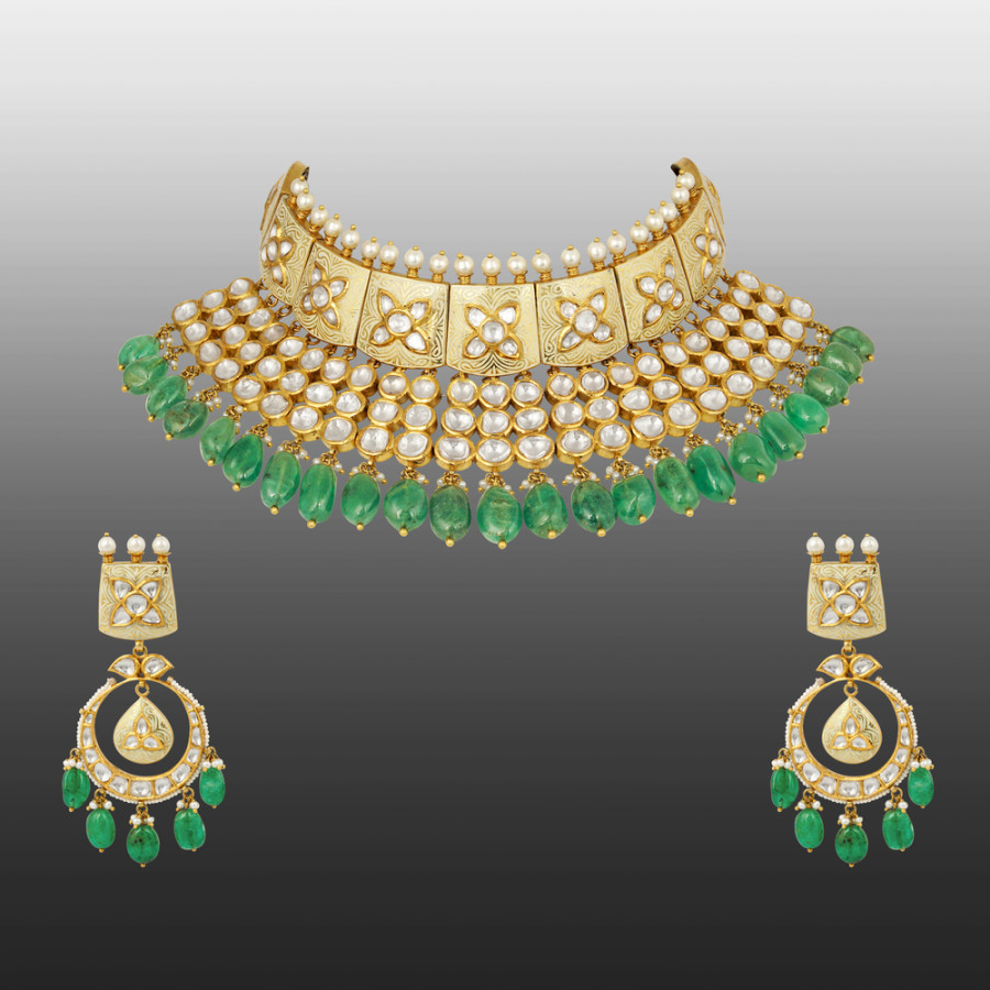 18K Yellow Gold Bridal Uncut Diamond and Emerald Choker Necklace